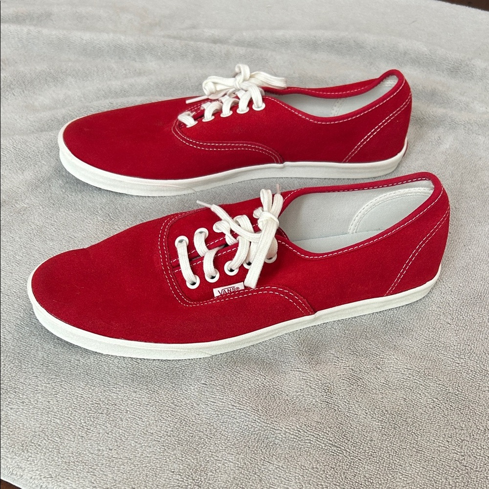 Vans Men’s Low-Top Canvas Sneakers in Red with White Laces - Picture 2 of 5
